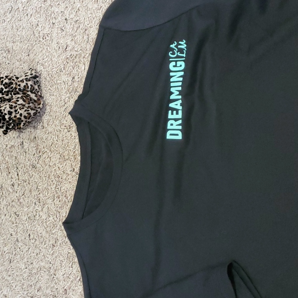 Men's t shirt